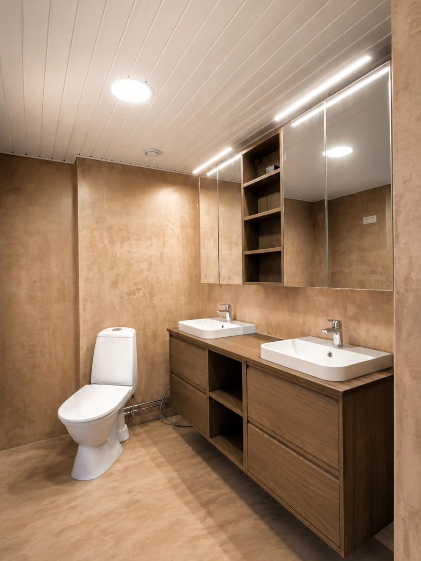 Completed microcement bathroom in Herttoniemi